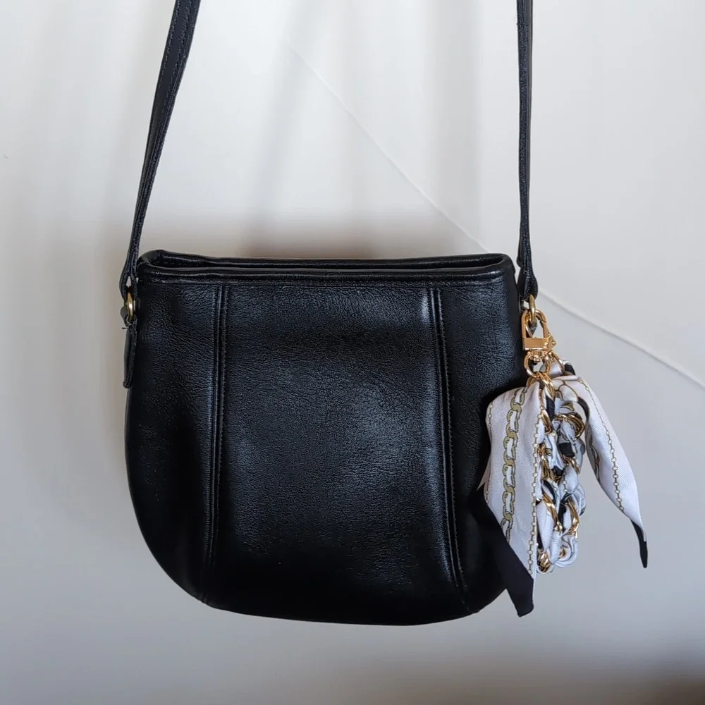 Vintage Rare Old Coach🖤  9990 Gorgeous Leather Crossbody Bag With Bling - Picture 6 of 17